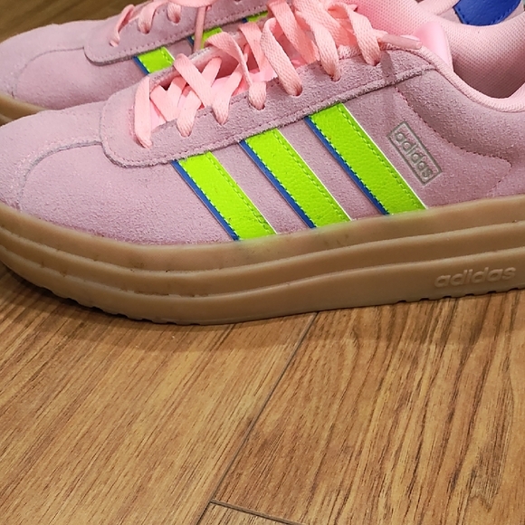 Adidas Pink Sneakers with Green and Blue Stripes - Picture 3 of 10
